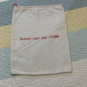 Susan Ven der Linde Dust bag